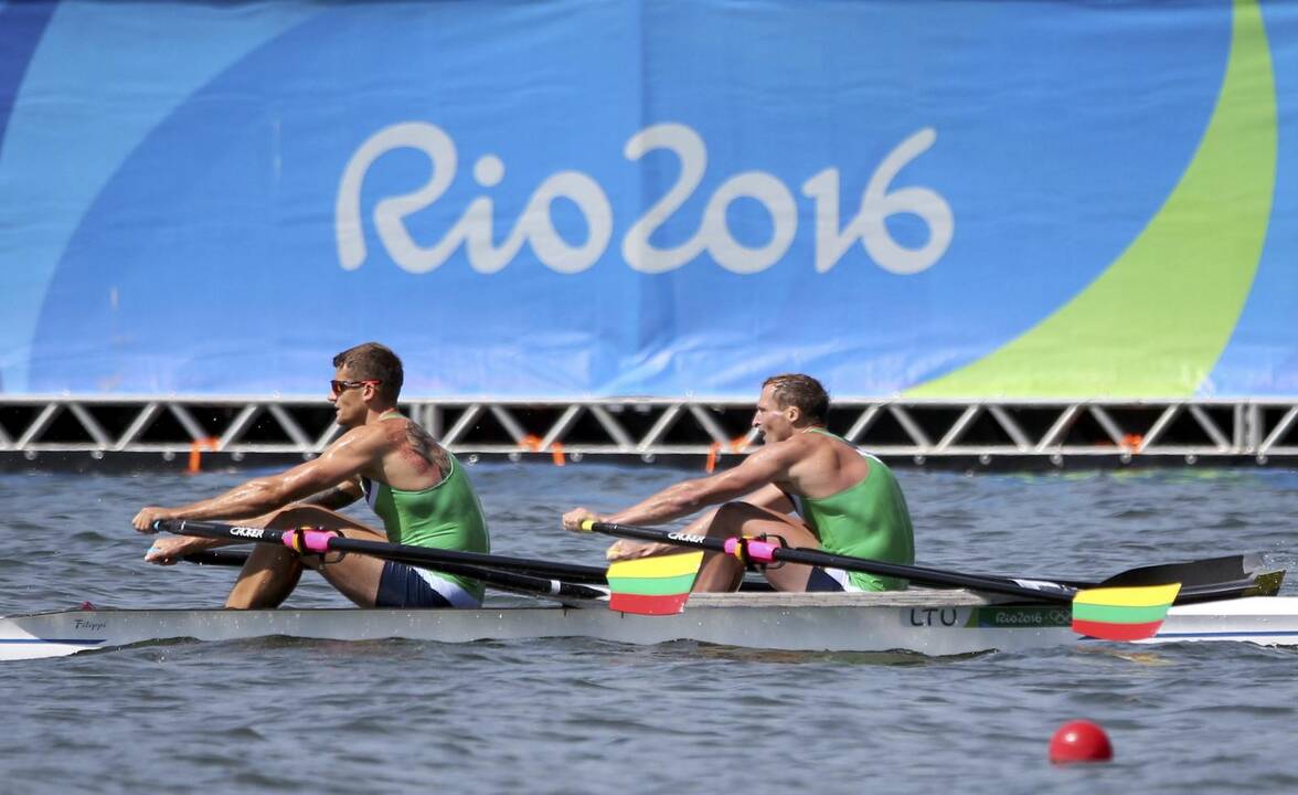 Donata Vištartaitė ir Milda Valčiukaitė.