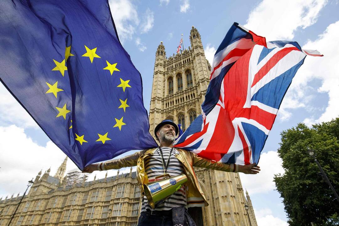Patvirtinta: po „Brexit“ Jungtinės Karalystės piliečiams nereikės ES vizų