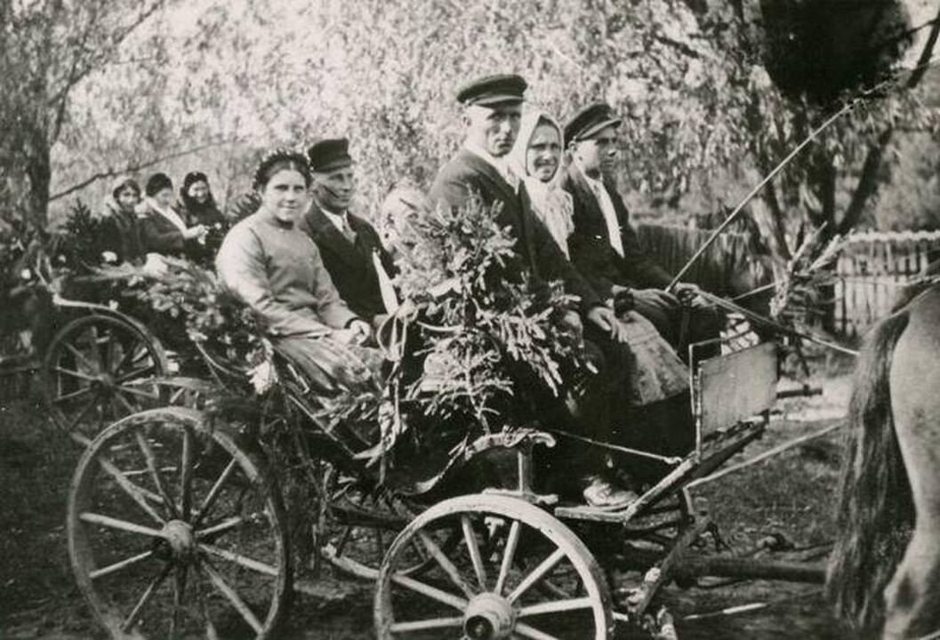 Kadras iš filmo „Išbarstyti žodžiai“.