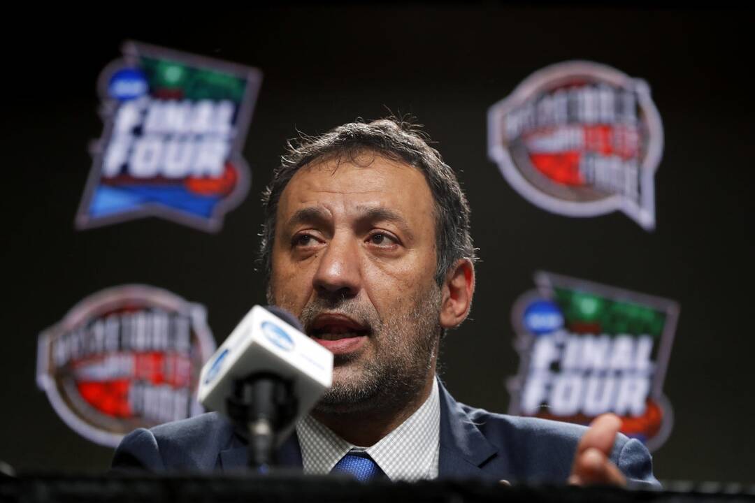 Vlade Divacas