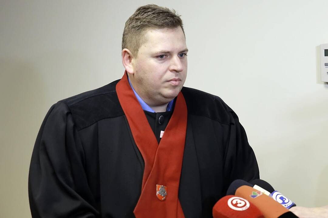 Policininkai teigia nesantys ekstrasensai ir negalintys rasti kiekvieno iš įvykio vietos pabėgusio vairuotojo.