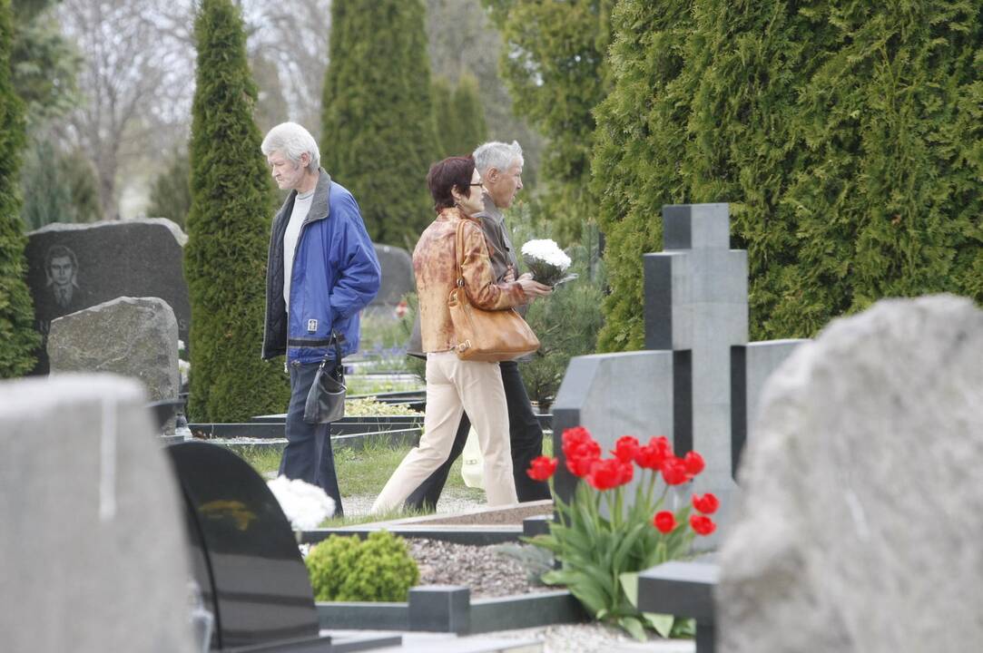 Situacija: prognozuojama, kad dabartinėse miesto kapinėse – Joniškės ir Lėbartų – vietų nebeliks po penkerių metų.