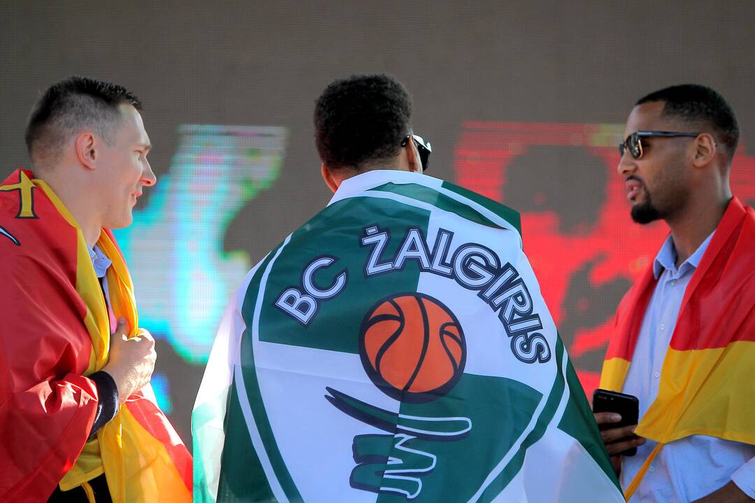 Krepšinio mokykla „Žalgiris“ kviečia į atvirų durų dieną