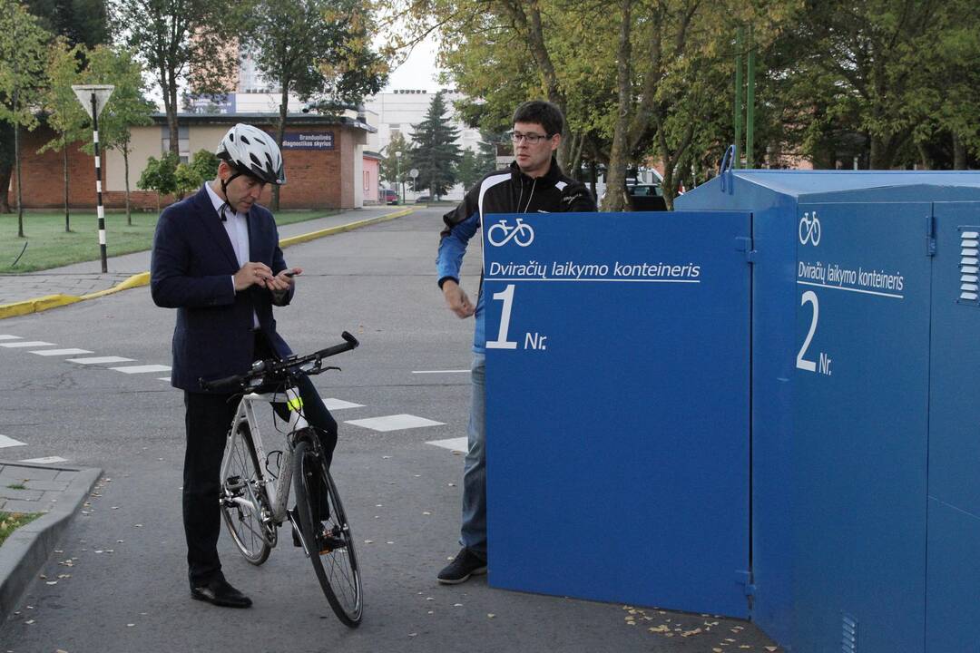 Dviračių ir autobusų jungtį išbandė miesto valdžia