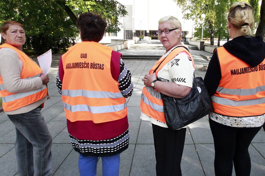 Kudirkos aikštėje - badaujančių kiemsargių protestas
