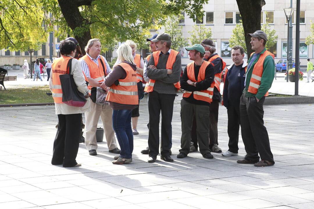 Kudirkos aikštėje - badaujančių kiemsargių protestas