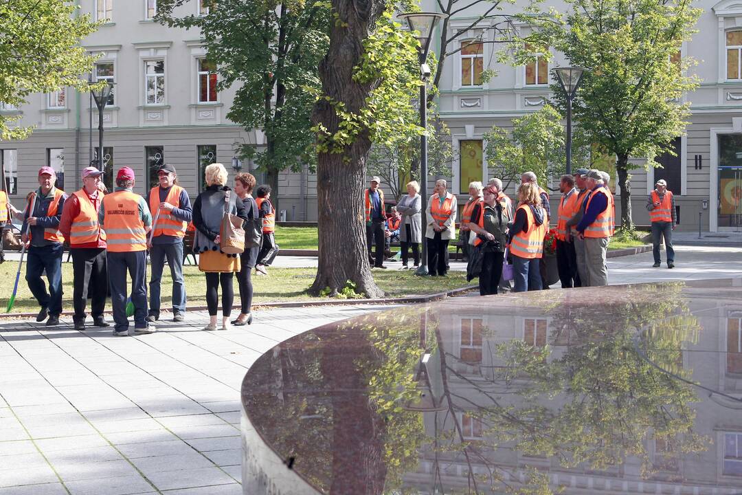 Kudirkos aikštėje - badaujančių kiemsargių protestas