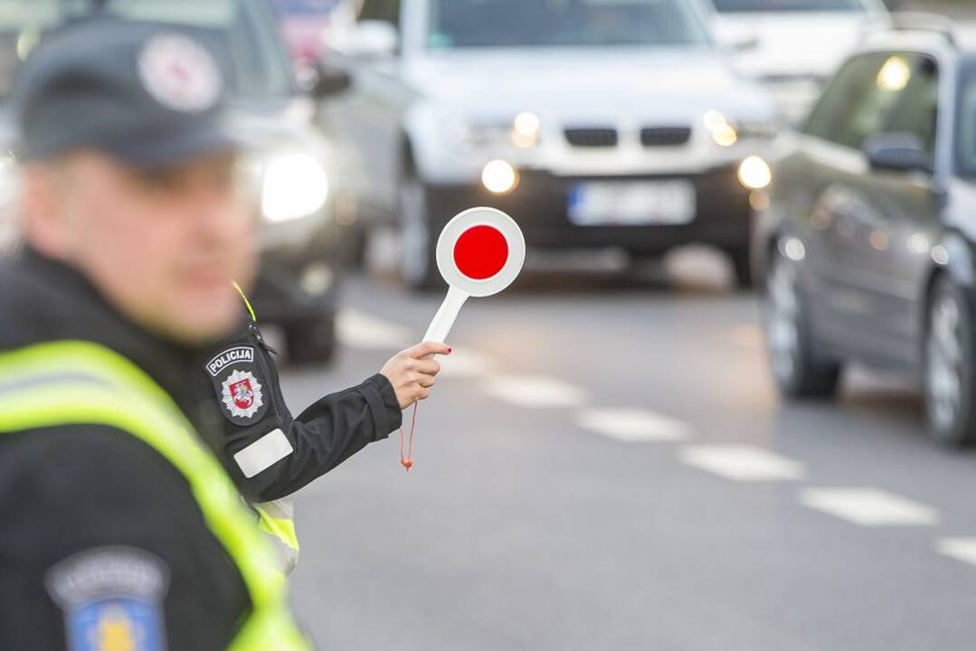 Prasiautė „Greičio maratonas“: kiek vairuotojų įkliuvo?