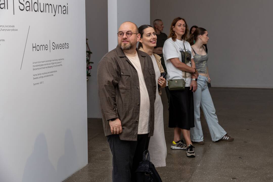 Vaikystės pusryčiai paveikslų galerijoje