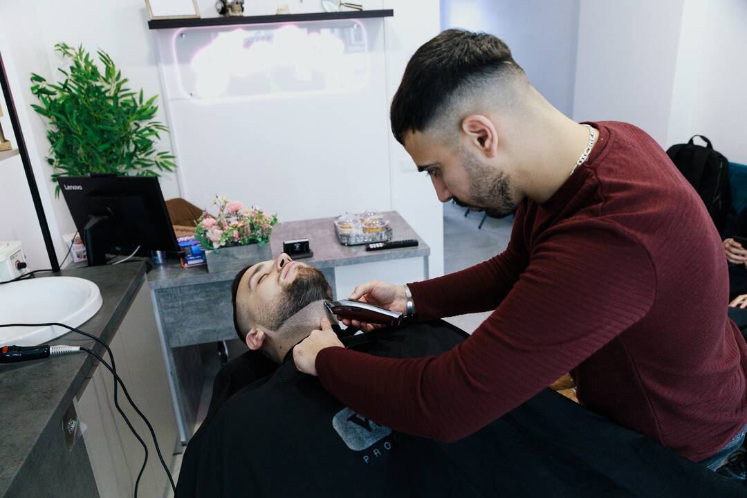 Brolių barberių salonas „Habibi barbershop“