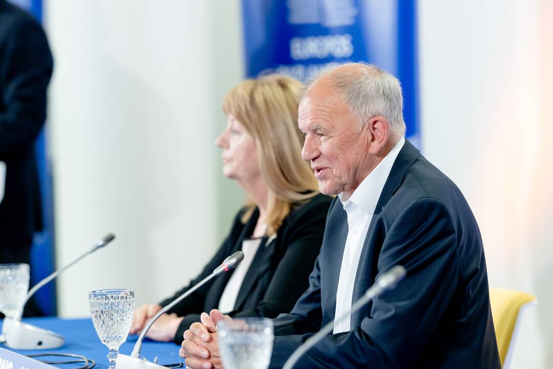 V. Blinkevičiūtės ir V. Andriukaičio spaudos konferencija