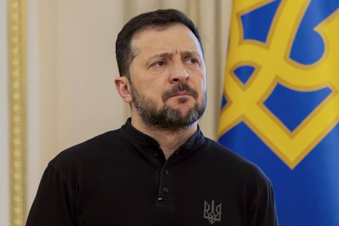 Zelenskis: Jungtinės Karalystės paskola bus skirta ginkluotės gamybai Ukrainoje