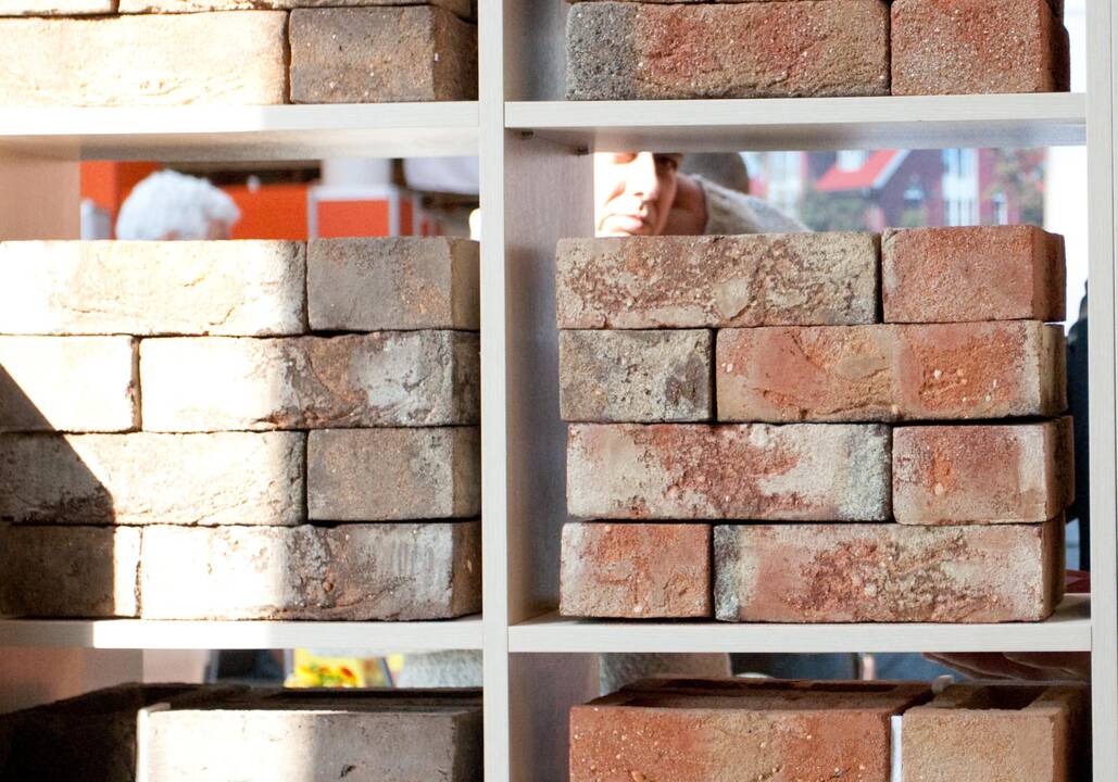 Kovai su savavališkomis statybomis – daugiau ginklų