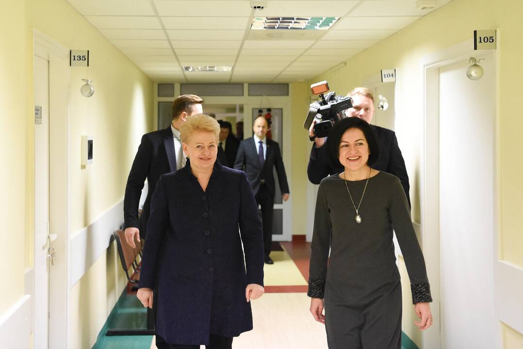 Prezidentės vizitas Neonatologijos klinikoje