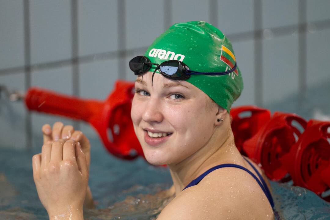 Pirmąją čempionato dieną R. Meilutytė iškovojo du aukso medalius