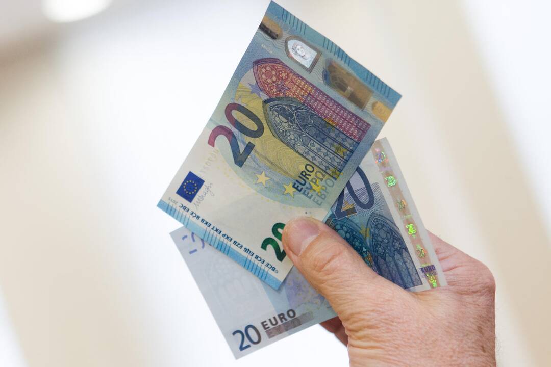 Ką darytų lietuviai, laimėję 1000 eurų?