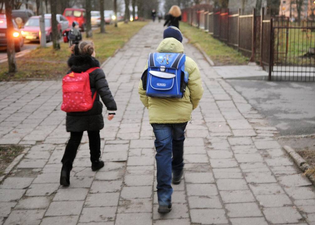 Moksleivius bus galima vežti ne tik į artimiausią mokyklą