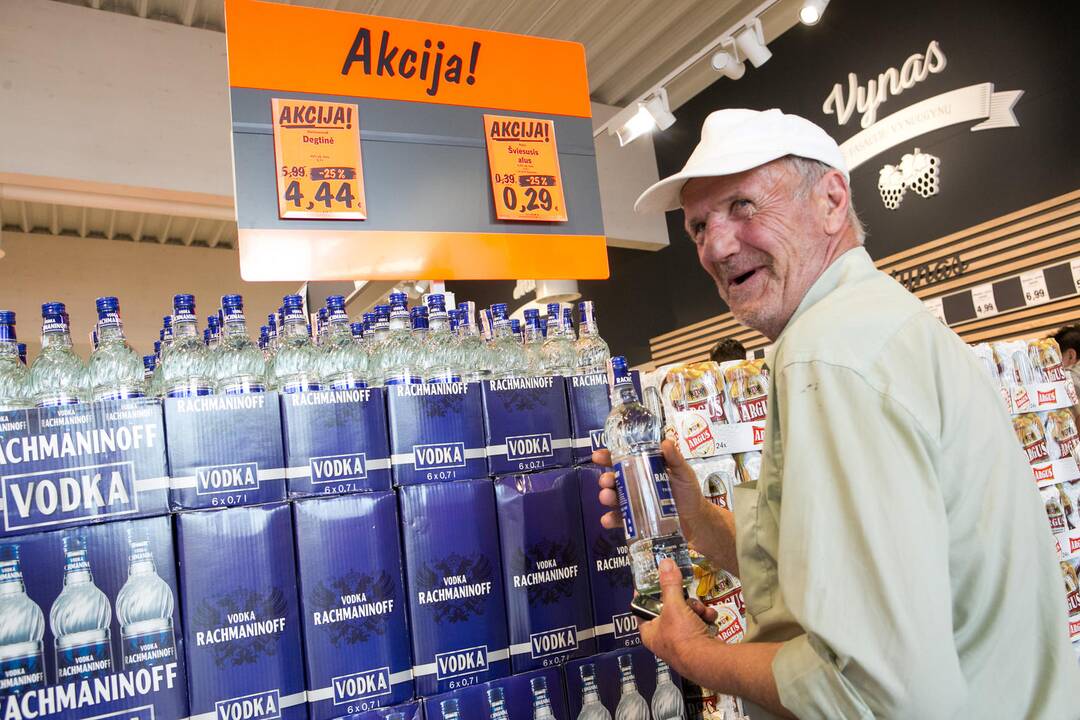 Nuo antradienio nebeliks alkoholio akcijų reklamos
