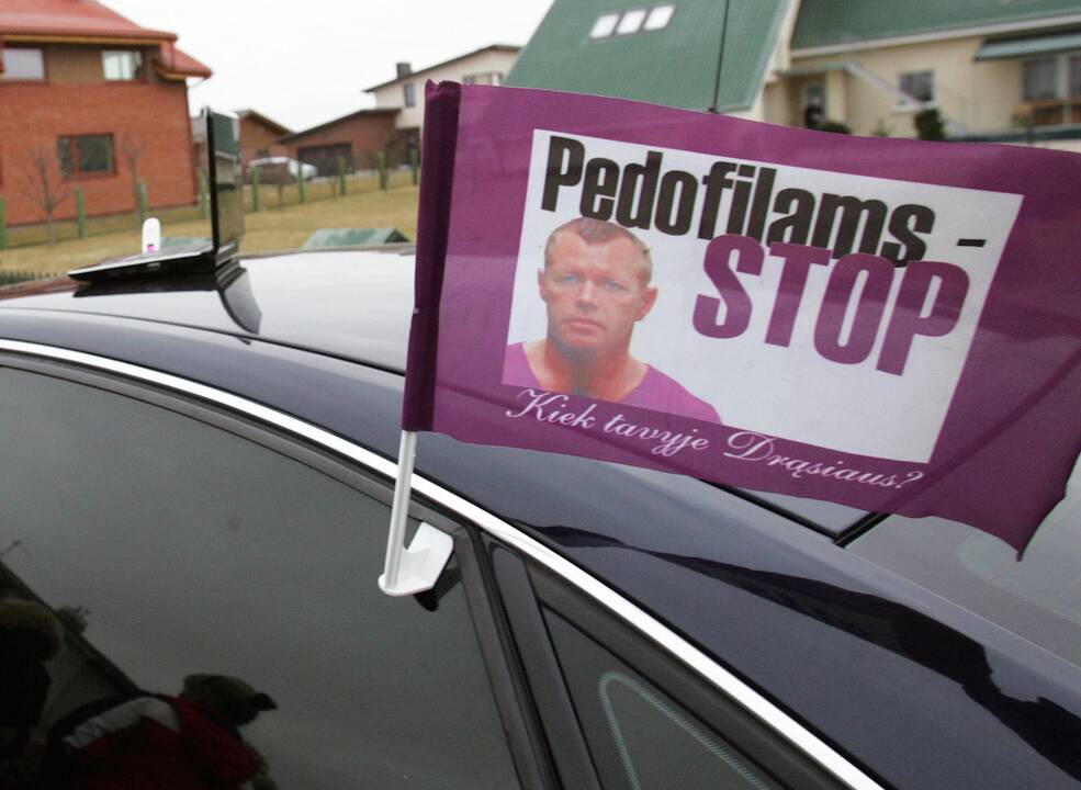 Įtariamus D. Kedžio bendrininkus siūloma įkalinti aštuoneriems metams