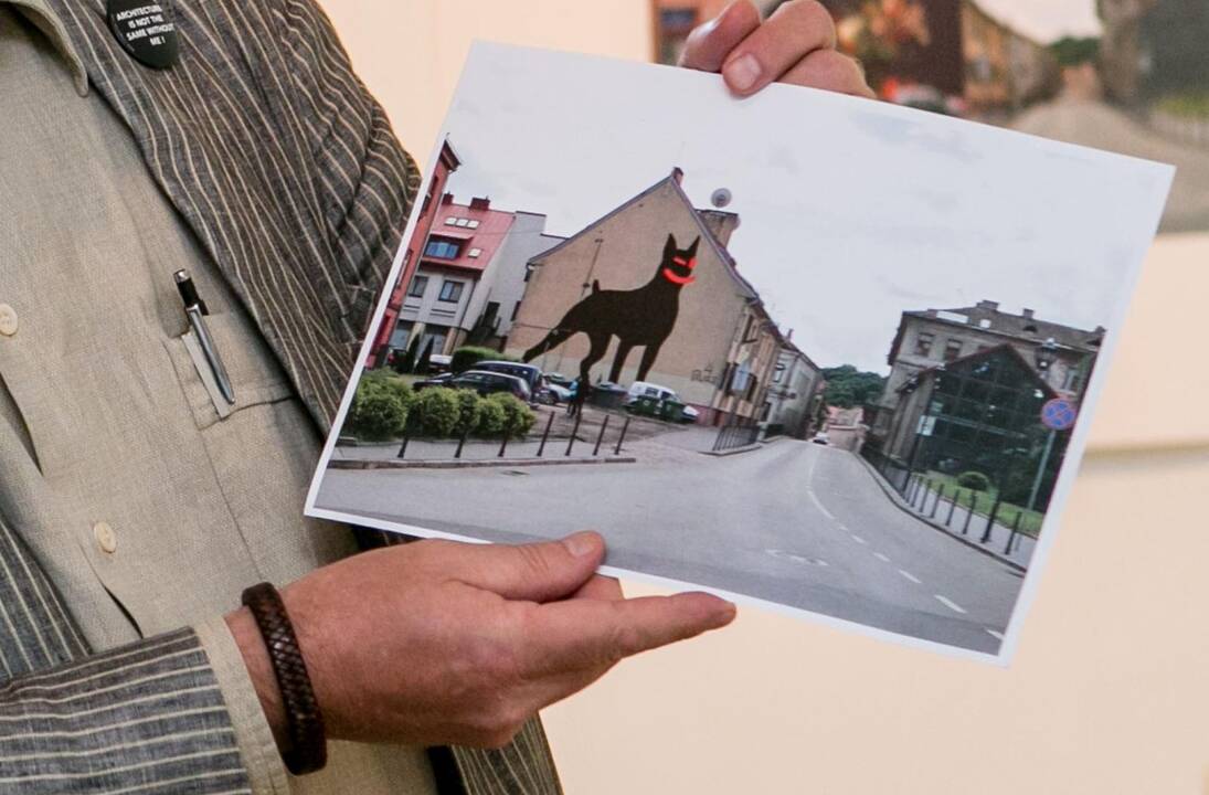 Pirmos vietos laimėtojas T. Šimkus ir jo darbas.