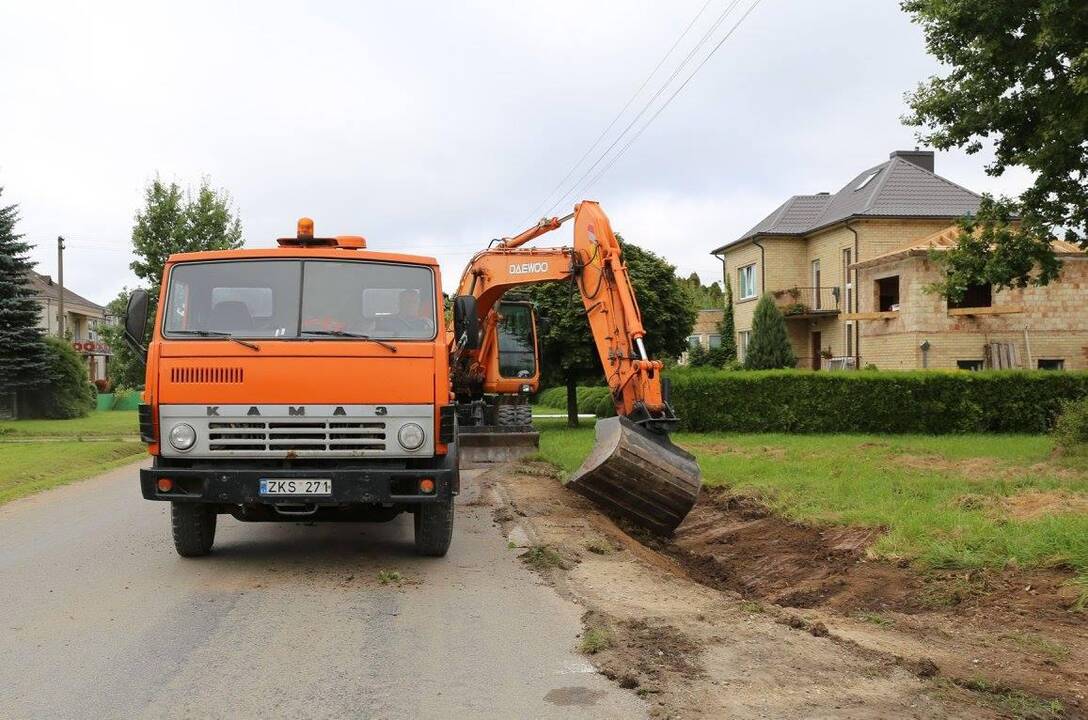 Viršužiglyje – dviračių takas, Vaišvydavoje – sankryža 