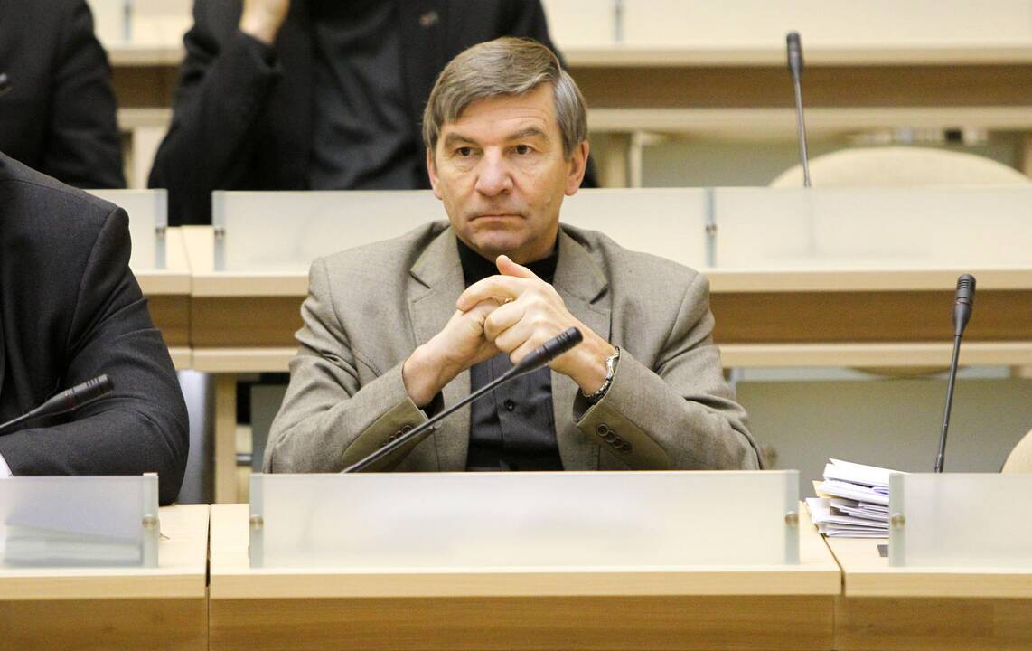 Vasilijus Popovas grįžo į savivaldybę