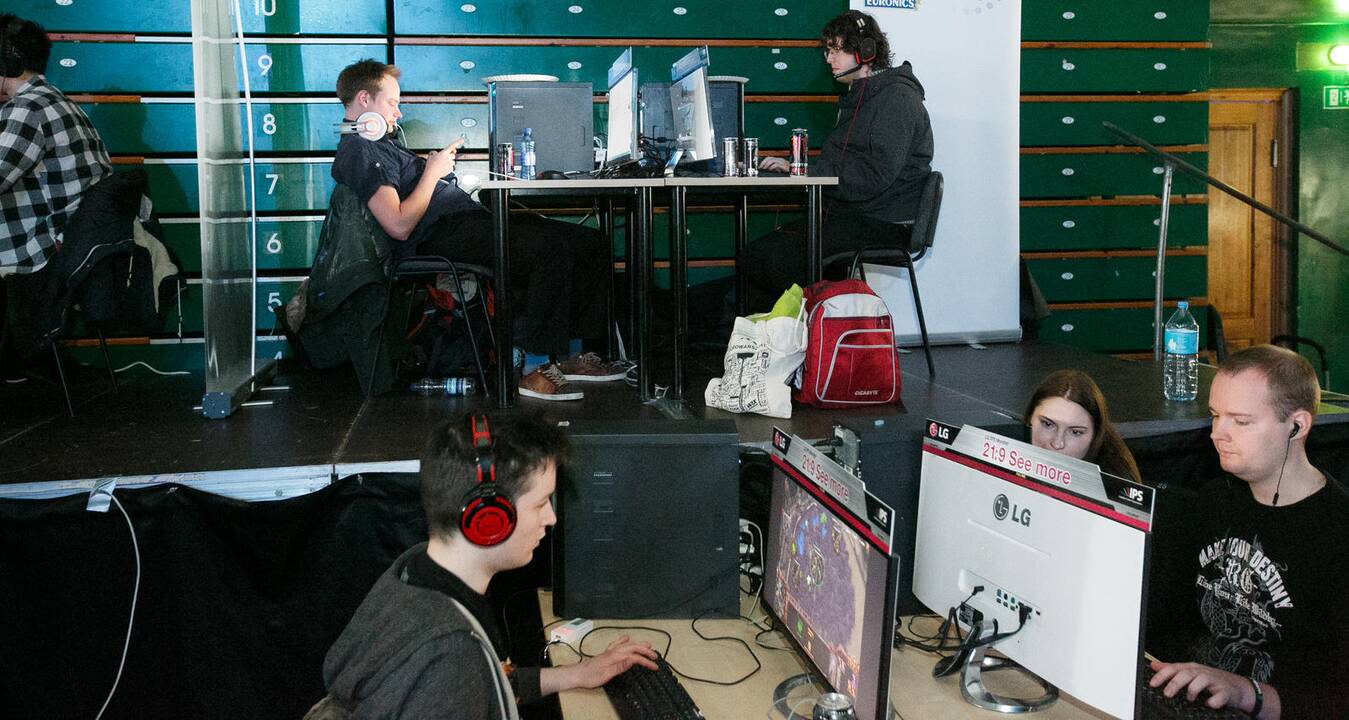 "InfoShow Lan Party" sporto halėje