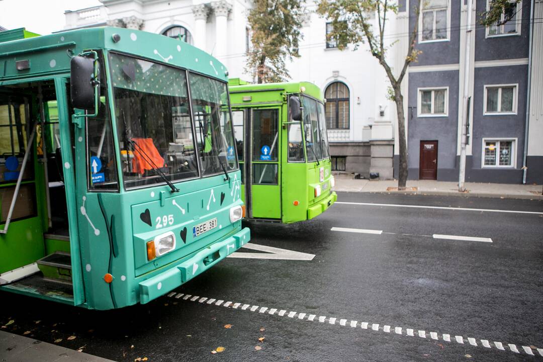Pasirašyta sutartis dėl naujų troleibusų Kaune