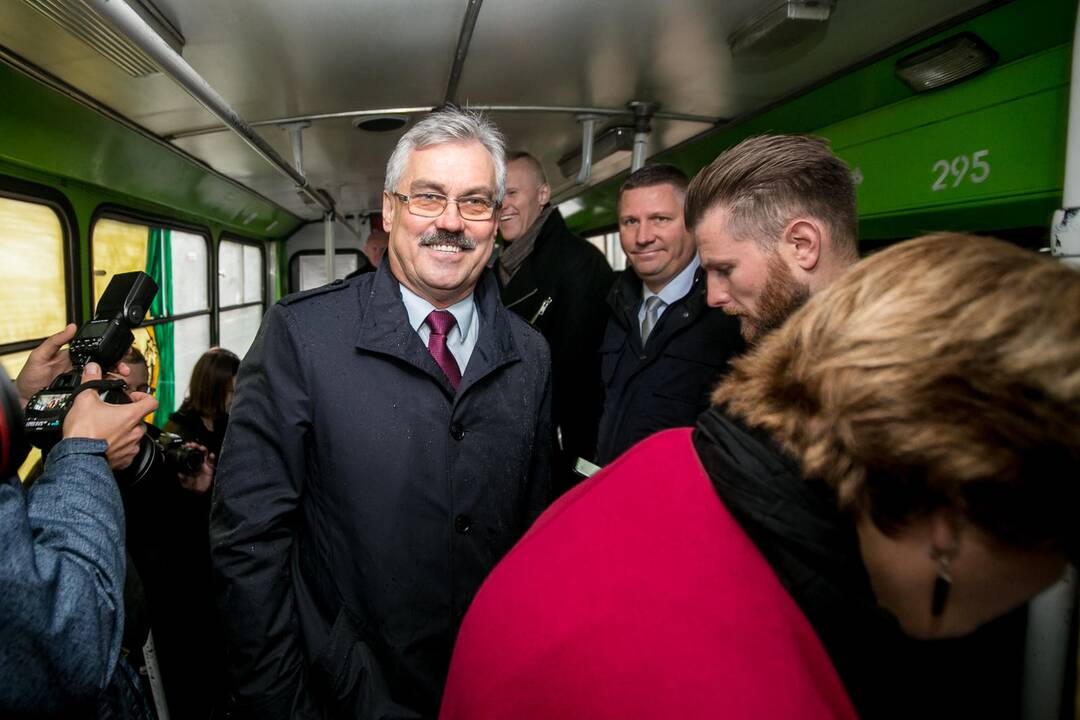 Pasirašyta sutartis dėl naujų troleibusų Kaune