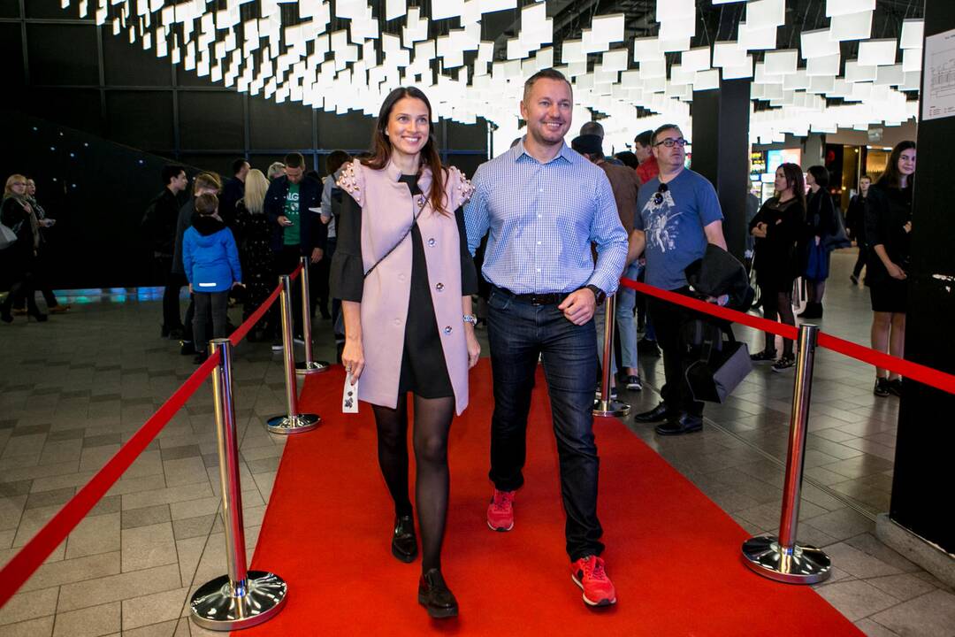 Išankstinė filmo "Tarp pilkų debesų" premjera Kaune