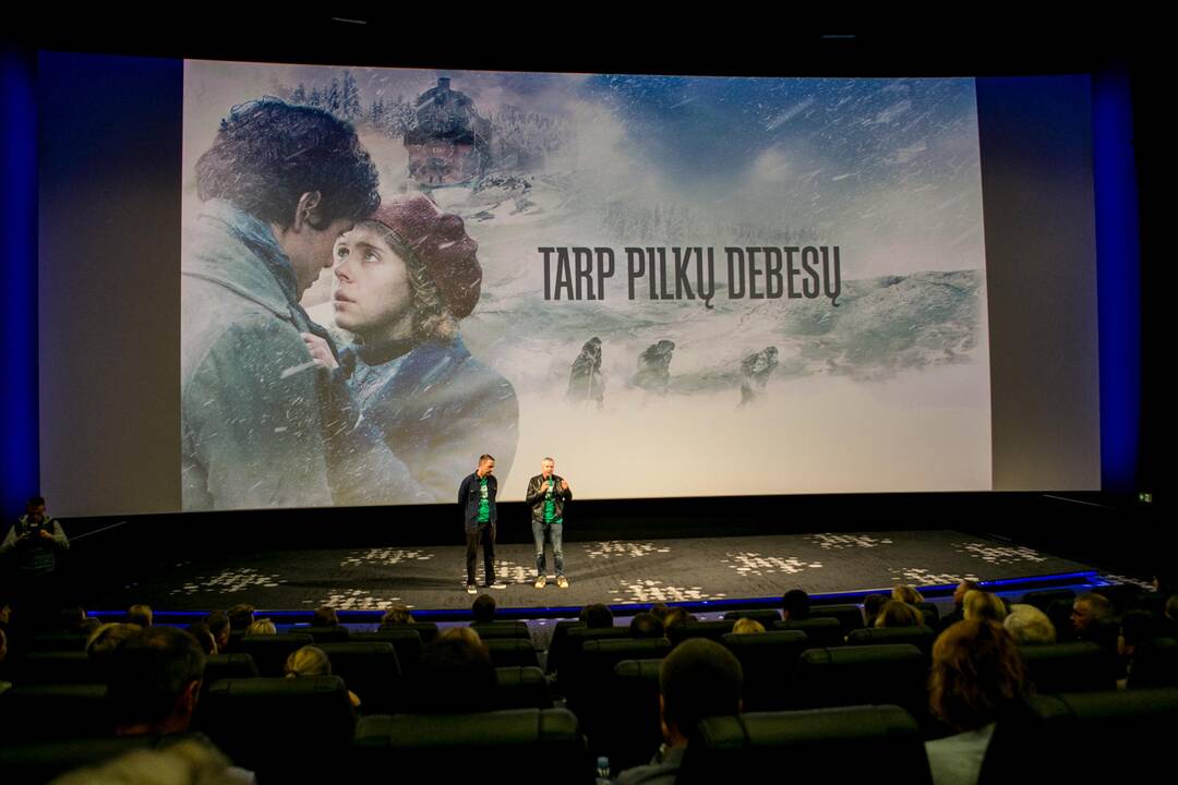 Išankstinė filmo "Tarp pilkų debesų" premjera Kaune