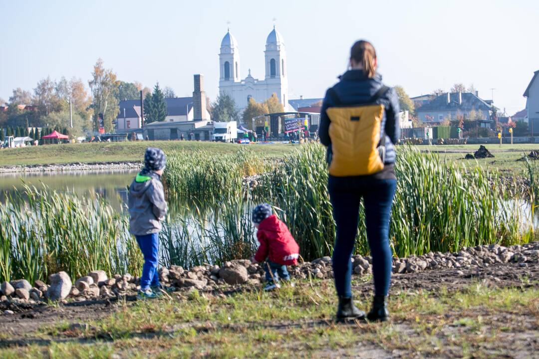 Šventė Garliavos Šimtmečio parke