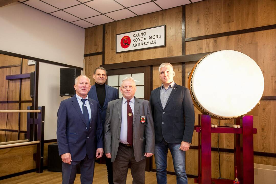Atidaryta "Kauno kovos menų akademija" 
