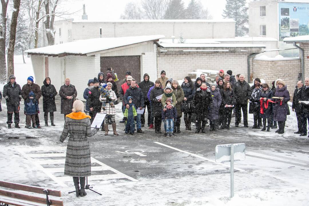Naujai įrengti socialiniai būstai Bubiuose perduodami gyventojams