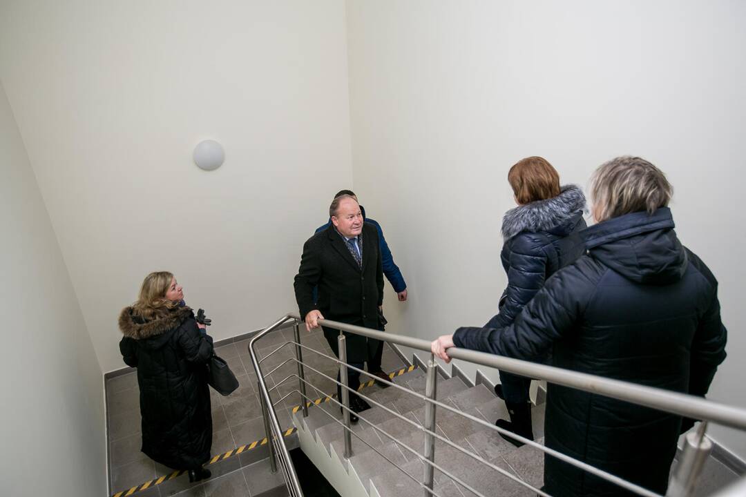 Naujai įrengti socialiniai būstai Bubiuose perduodami gyventojams