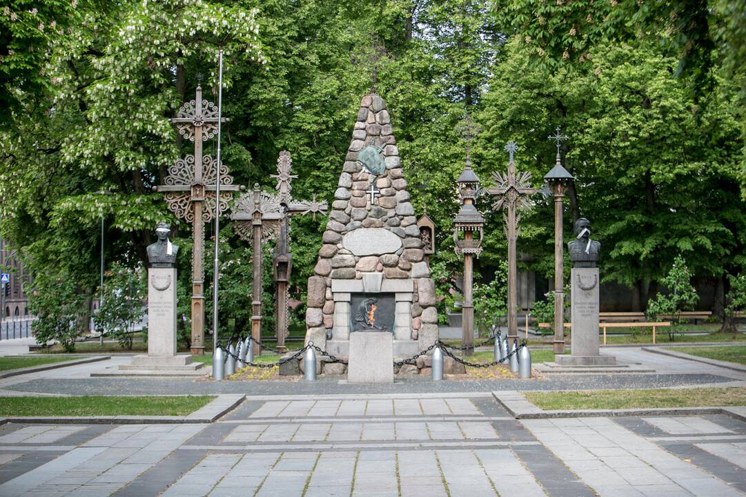 Meninė akcija Karo muziejaus sodelyje