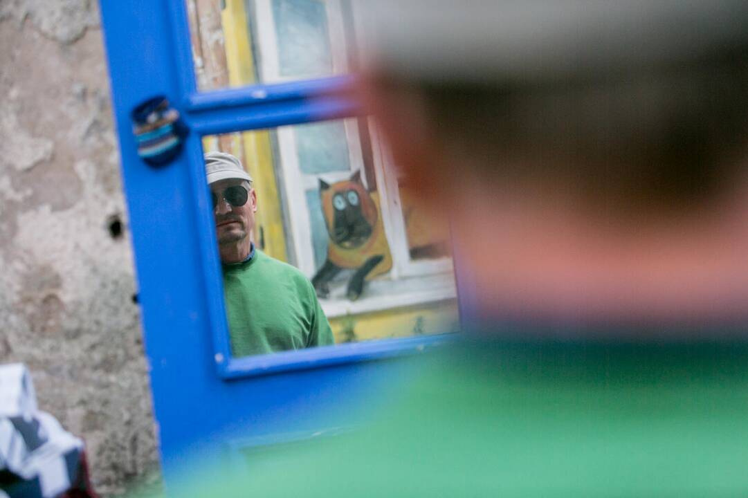 Kaimynų istorijos „Kiemo galerijoje“ 
