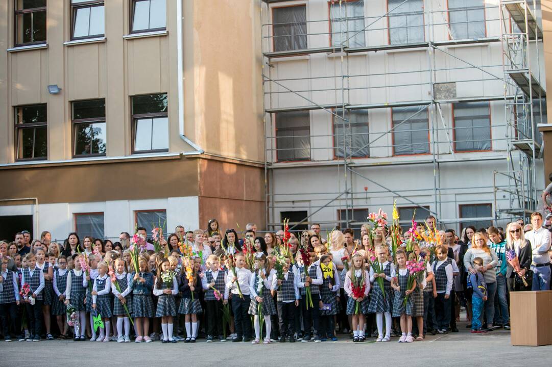 Mokslo metų pradžios šventė Senamiesčio progimnazijoje