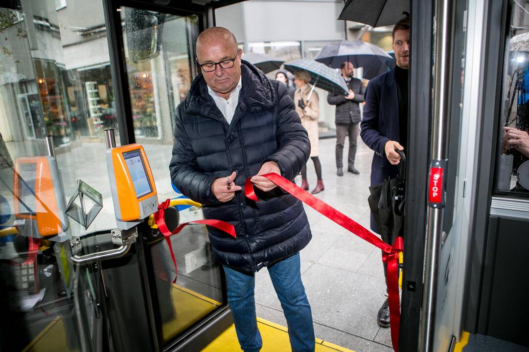 Kaune pristatyti naujieji troleibusai