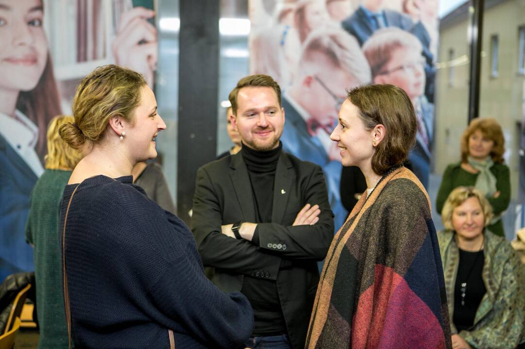 Jėzuitų gimnazijoje – defibriliatorius