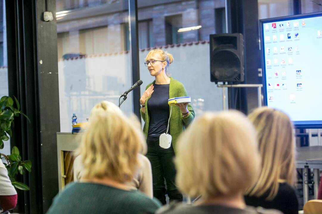 Jėzuitų gimnazijoje – defibriliatorius