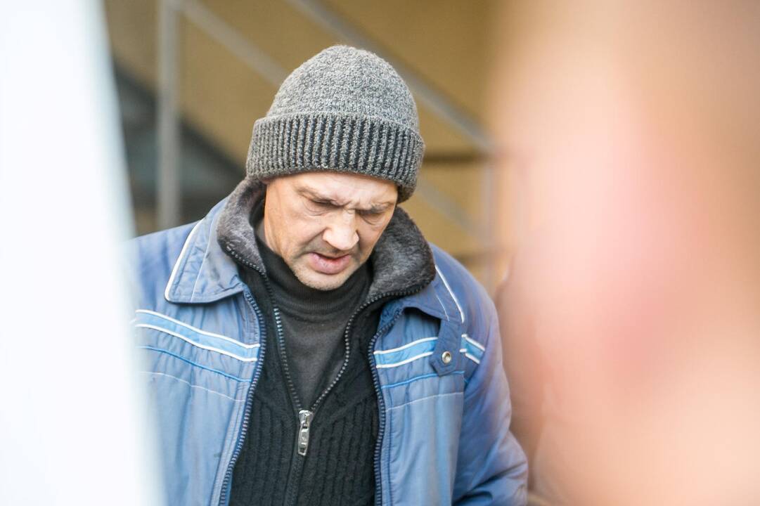 Įtariami žmogžudyste Garliavoje atvesdinti į teismą