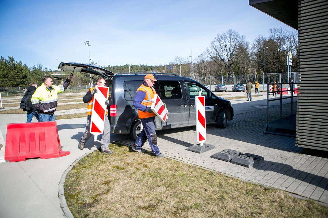 Koronaviruso tyrimų punktas Kauno kempinge