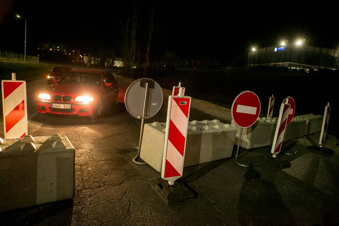 Kaunas uždaromas beveik trims paroms