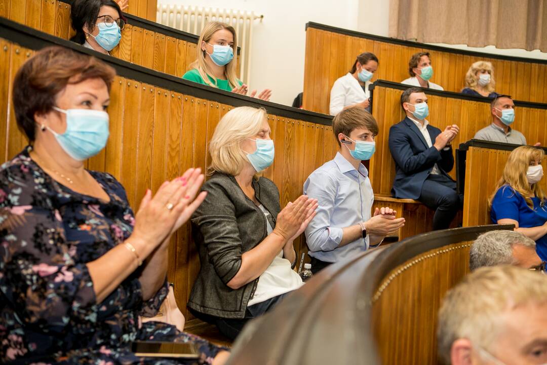 Apdovanojimai COVID-19 medikams Kauno klinikose