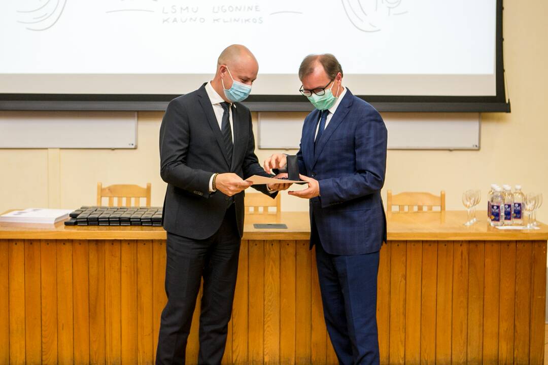 Apdovanojimai COVID-19 medikams Kauno klinikose