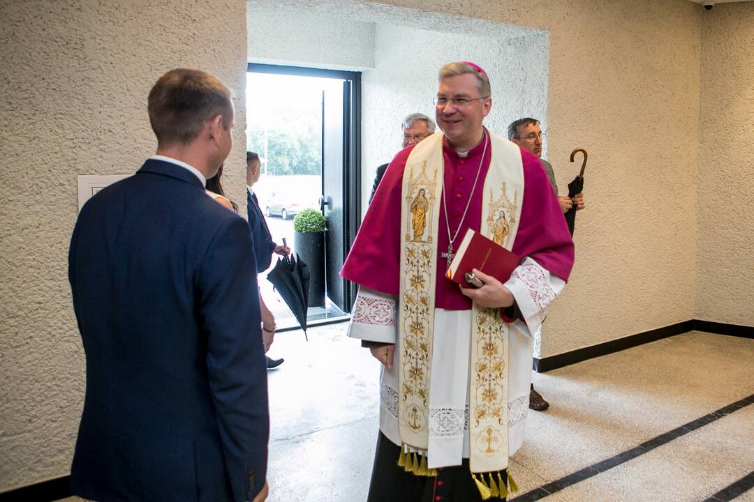 Laidojimo rūmų „Tylos namai“ atidarymas