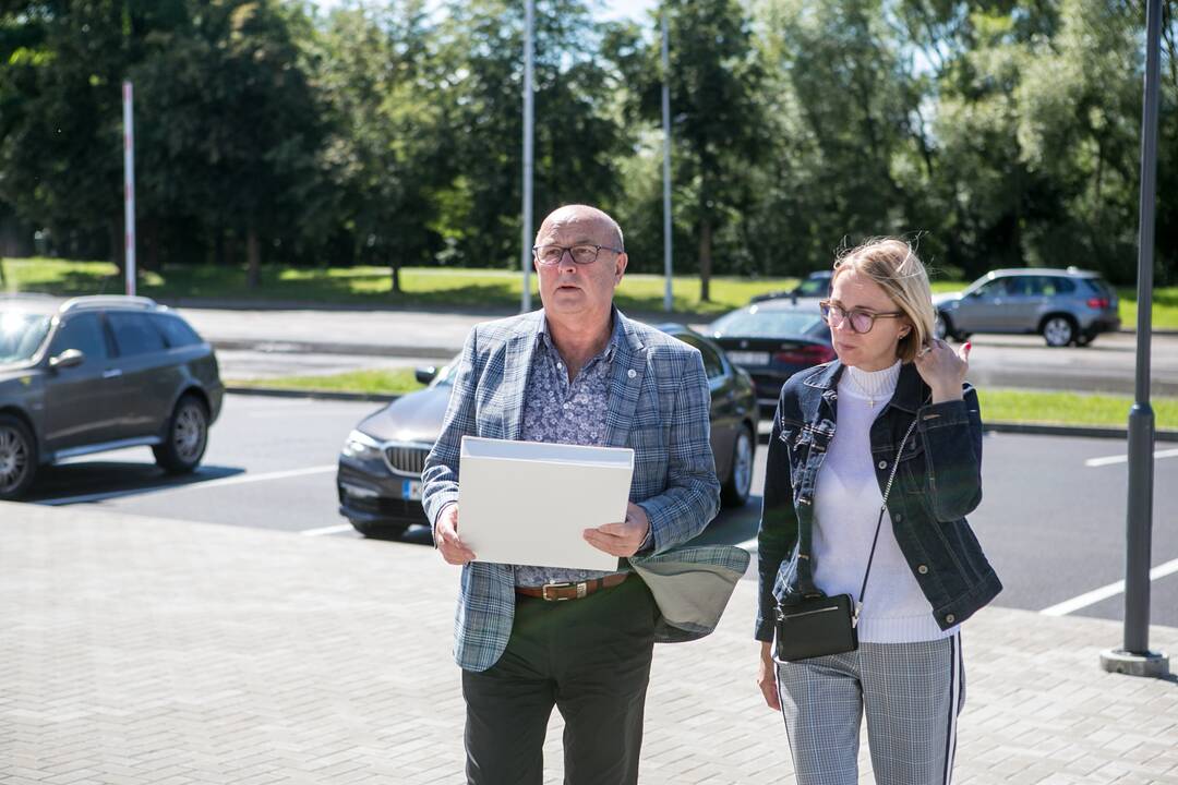 Laidojimo rūmų „Tylos namai“ atidarymas