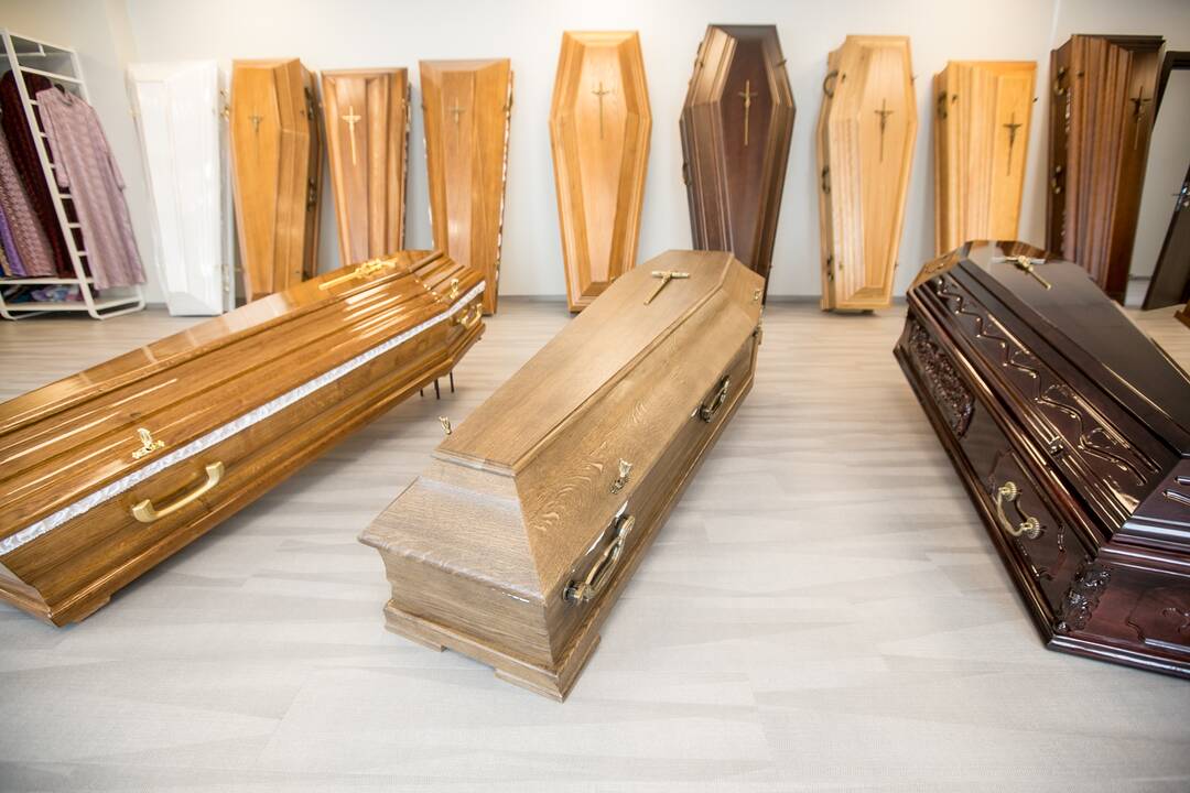Laidojimo rūmų „Tylos namai“ atidarymas