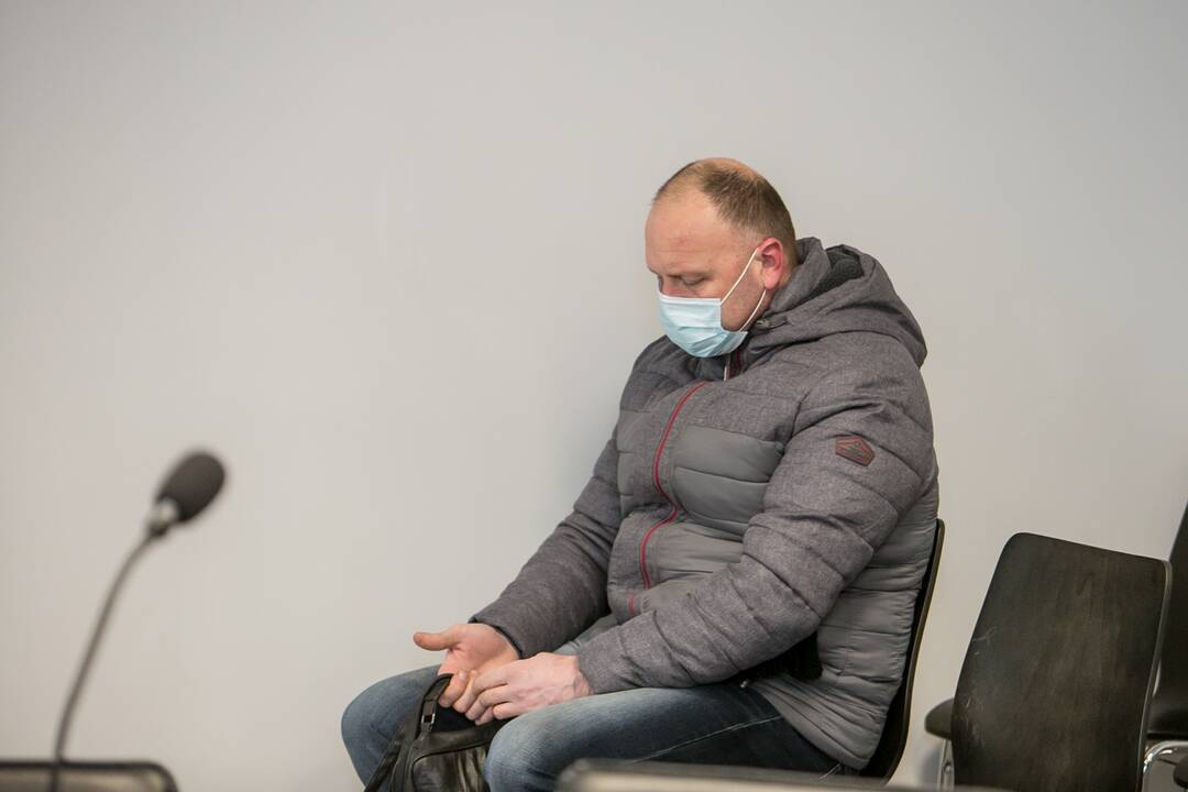 Teismo nuosprendis pagarsėjusiam aferistui V.Vilkauskui